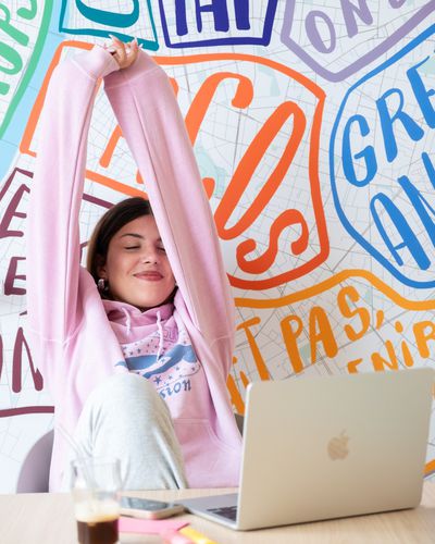 Post content from social feed Si avec un 1776355318