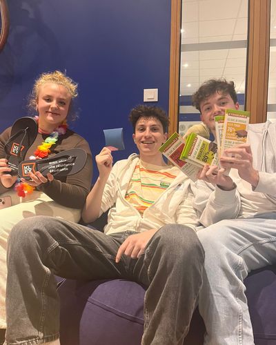 Post content from social feed Rennes ou  1774458107