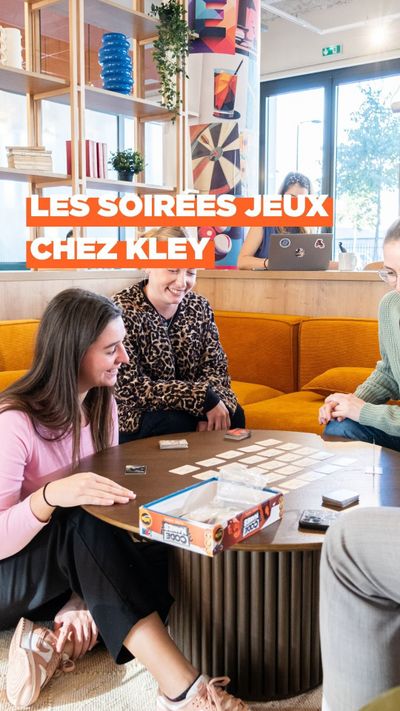 Post content from social feed Les soirée 1775556056