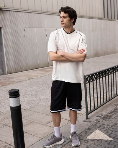 Street-ready.
.
.
#bodytalk #athleisure #trainforpleasure #athleisurewear