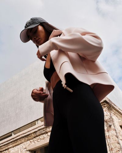 Power fit.
.
.
#bodytalk #athleisure #trainforpleasure #athleisurewear