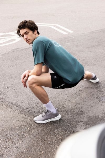 Level up.
.
.
#bodytalk #athleisure #trainforpleasure #athleisurewear
