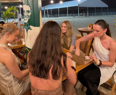 First dinner in Rio de Janeirooo!! 🌮 has been mandatory since we see them. It’s a non stop of takin