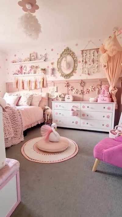 We still aren’t over this beautiful bedroom designed by @my_permission_home for her daughter! Featur