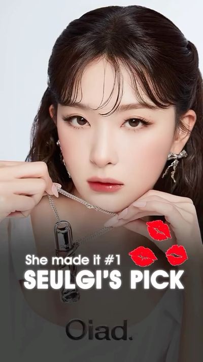 She made it #1â€¦ now you see why ðŸ‘€ðŸ’„

It starts as powder.
Turns into a weightless tint.
And m