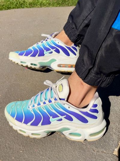It’s time for another on-foot showcase! 😮‍💨

📸 Which pair gets your vote? 🔥⬇️

1st. kootakicks.b