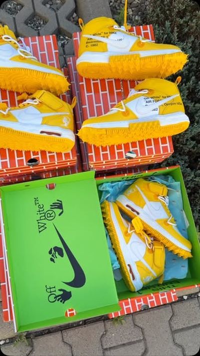 Nike Air Force 1 x Off-White 
#nike #offwhite