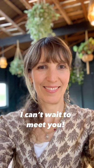 A little glimpse of what happens at my wellness events. Specifically, at my day retreats. 

Obviousl