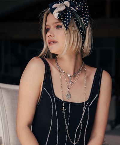 Discover more delicate side of FK in our petite styles. delicate details, impeccable craftsmanship, 