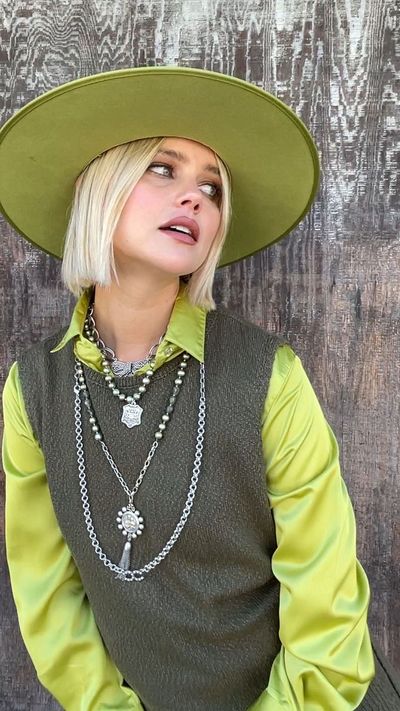 True style is in the details. Donâ€™t just accessorizeâ€”make a statement thatâ€™s undeniably you. L