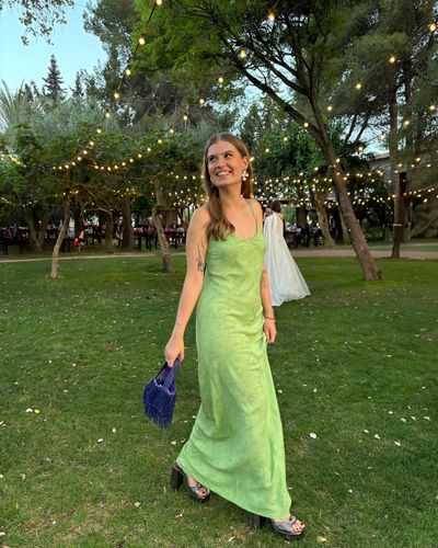 Summer events w/ #thearegirls ðŸ«¶ðŸ¼ 

- Natalia con el conjunto Algeciras 
- Aleksandra con el ve