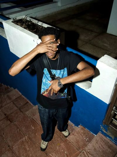 On est là, toujours a côté d tes yeux 

#srteetwear #viralvideos #virel #blakpeople #nike
