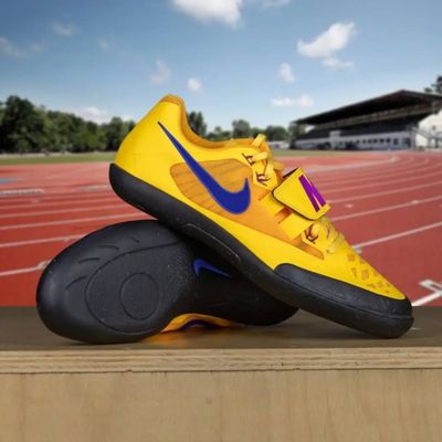 ✨️ NIKE ZOOM SD4 THROWING ✨️

DIrancang untuk atlet Throwing elit.

🔥Tersedia berbagai size
⚡️ Di r