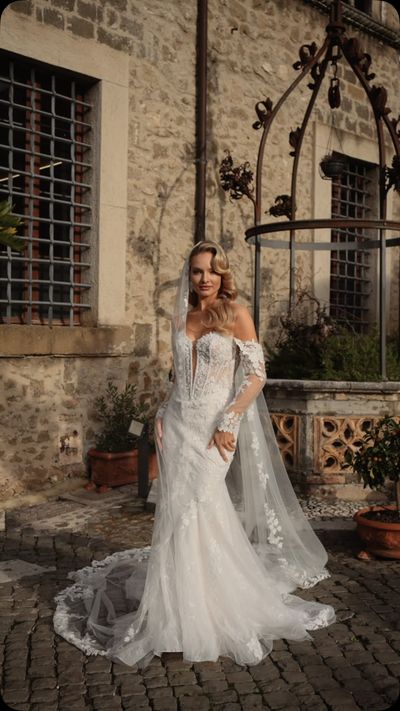Pina Wedding Dress 18767 – Veni Infantino